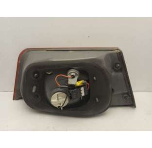 PILOTO TRASERO DERECHO... 2