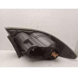 PILOTO TRASERO DERECHO... 2