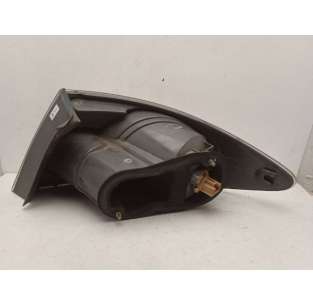 PILOTO TRASERO IZQUIERDO... 2