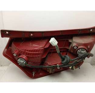 PILOTO TRASERO DERECHO... 2