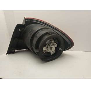 PILOTO TRASERO IZQUIERDO... 2