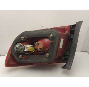 PILOTO TRASERO DERECHO... 2