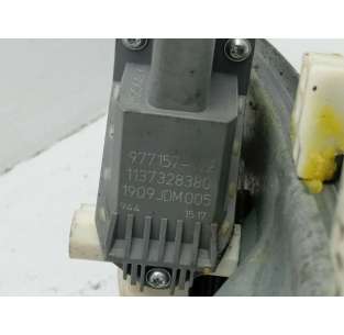 ELEVALUNAS TRASERO DERECHO... 2