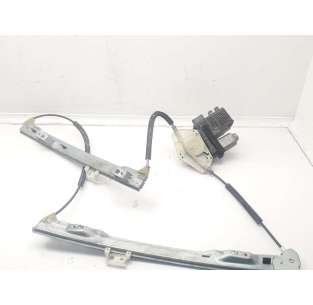 ELEVALUNAS DELANTERO...