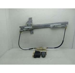 ELEVALUNAS DELANTERO...