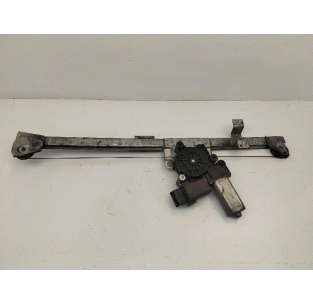 ELEVALUNAS DELANTERO...