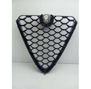 REJILLA DELANTERA ALFA... 2