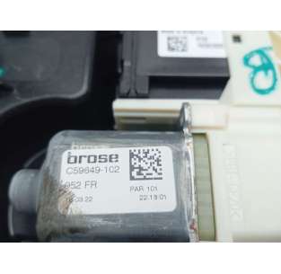 ELEVALUNAS DELANTERO... 2