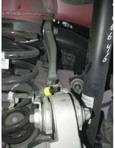 BRAZO SUSPENSION SUPERIOR TRASERO...