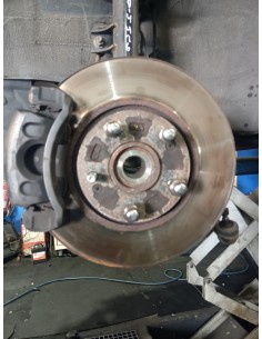 Recambio de mangueta delantera izquierda para kia sportage drive 4x2 referencia OEM IAM 517153U000  