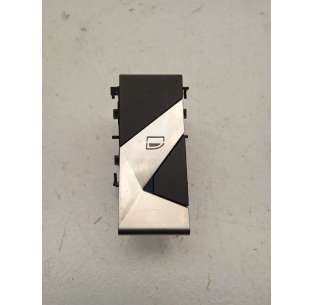 MANDO ELEVALUNAS TRASERO...