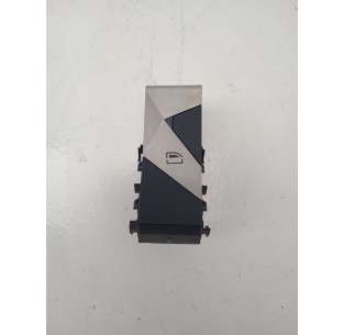 MANDO ELEVALUNAS TRASERO...