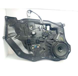 ELEVALUNAS DELANTERO...