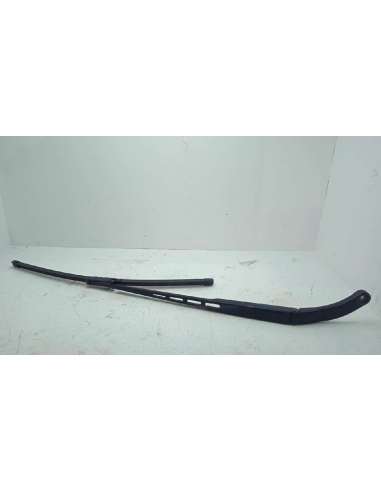 BRAZO LIMPIA DELANTERO DERECHO -...