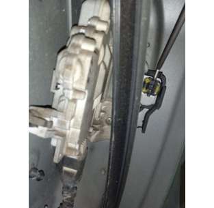 CERRADURA PUERTA TRASERA...