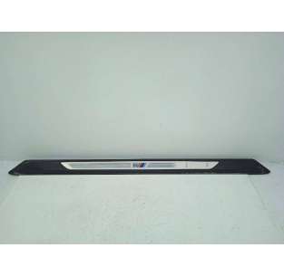 MOLDURA BMW SERIE 1 BERLINA...