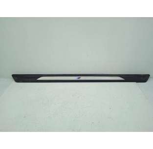 MOLDURA BMW SERIE 1 BERLINA...