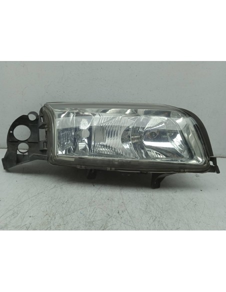 Recambio de faro derecho para volvo s80 berlina 2.4 diesel cat referencia OEM IAM 8693558  