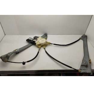 ELEVALUNAS DELANTERO...