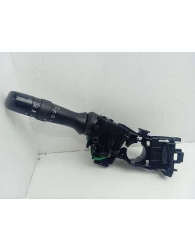 MANDO LUCES TOYOTA PRIUS + (ZVW40)...