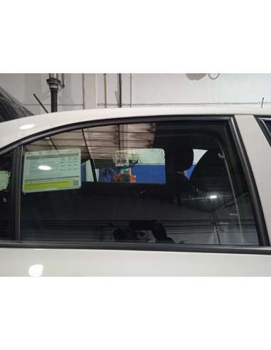 LUNA TRASERA DERECHA SKODA RAPID (NH)...