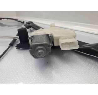 ELEVALUNAS DELANTERO... 2