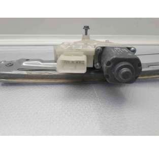 ELEVALUNAS TRASERO DERECHO... 2