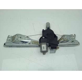 ELEVALUNAS TRASERO...