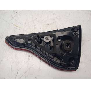 PILOTO TRASERO IZQUIERDO... 2