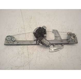 ELEVALUNAS DELANTERO...