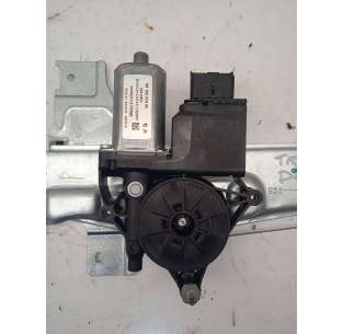 ELEVALUNAS TRASERO DERECHO... 2