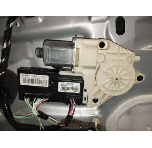 ELEVALUNAS DELANTERO...