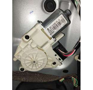 ELEVALUNAS TRASERO...