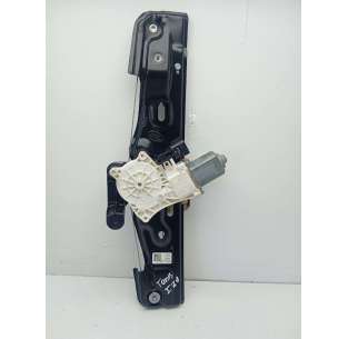 ELEVALUNAS TRASERO...