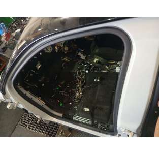 GOMAS CONTORNO PUERTA LAND... 2