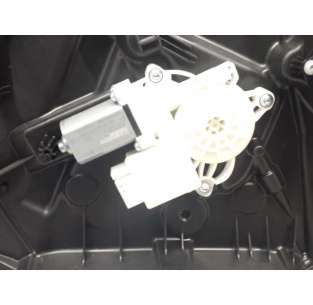 ELEVALUNAS DELANTERO... 2