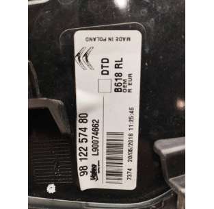 PILOTO TRASERO DERECHO... 2