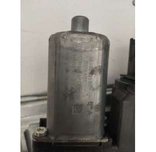 ELEVALUNAS DELANTERO... 2