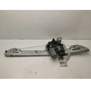 ELEVALUNAS DELANTERO...