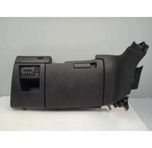 GUANTERA PEUGEOT 5008...