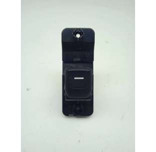 MANDO ELEVALUNAS TRASERO...