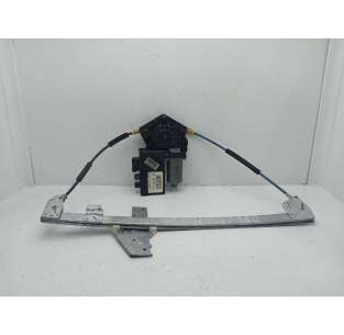 ELEVALUNAS DELANTERO...