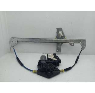 ELEVALUNAS DELANTERO...