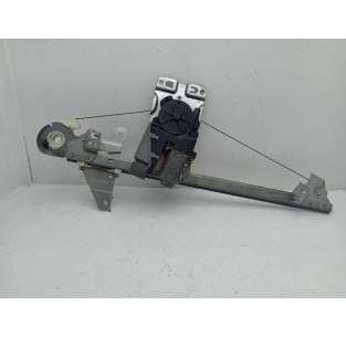 ELEVALUNAS TRASERO...