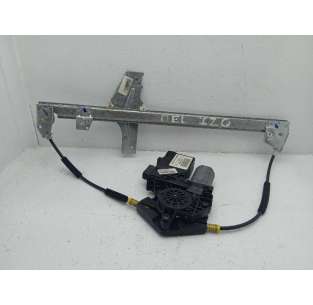 ELEVALUNAS DELANTERO...