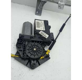 ELEVALUNAS DELANTERO... 2