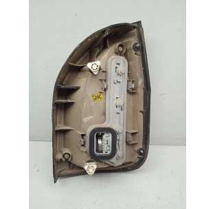 PILOTO TRASERO IZQUIERDO... 2