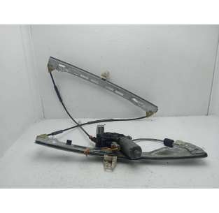 ELEVALUNAS DELANTERO...