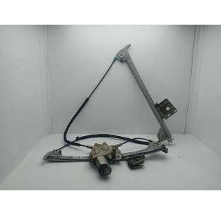 ELEVALUNAS DELANTERO...