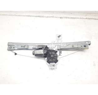 ELEVALUNAS DELANTERO...